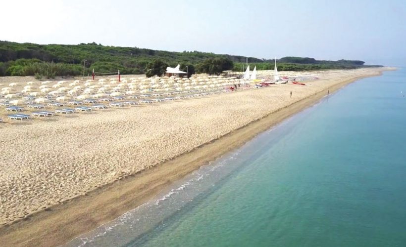 nicotera beach village mare